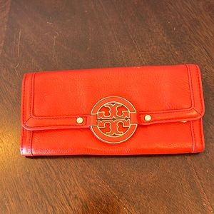 Burnt orange Tory Burch Wallet